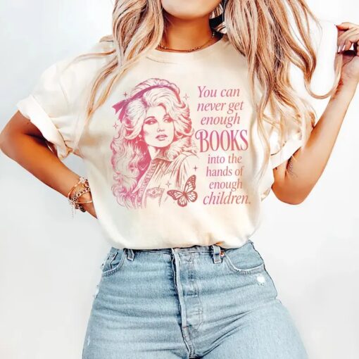 Dolly Parton Quote Shirt, Dolly Parton Book Lover Tee, Country Music T-Shirt, Reading Enthusiast Shirt